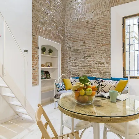 Loft Апартаменты *