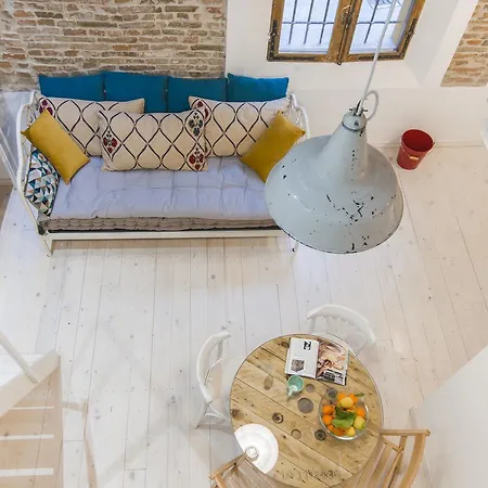 Loft *